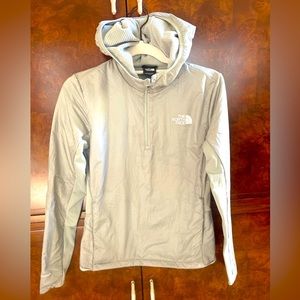 North Face sweatshirt/hoodie in light blue/gray color 1/4 zipper